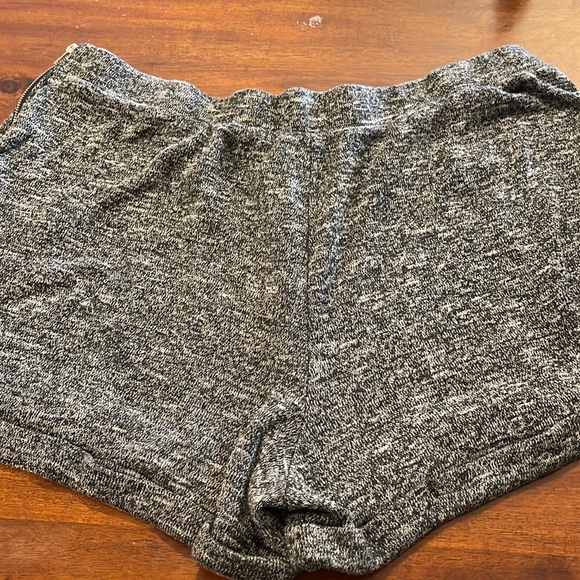 BOGO FREE Forever 21 + Plus Size Shorts with pockets - Picture 6 of 6